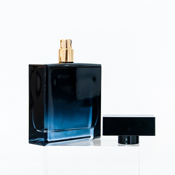 ¿Por qué usamos frascos de vidrio para perfumar?