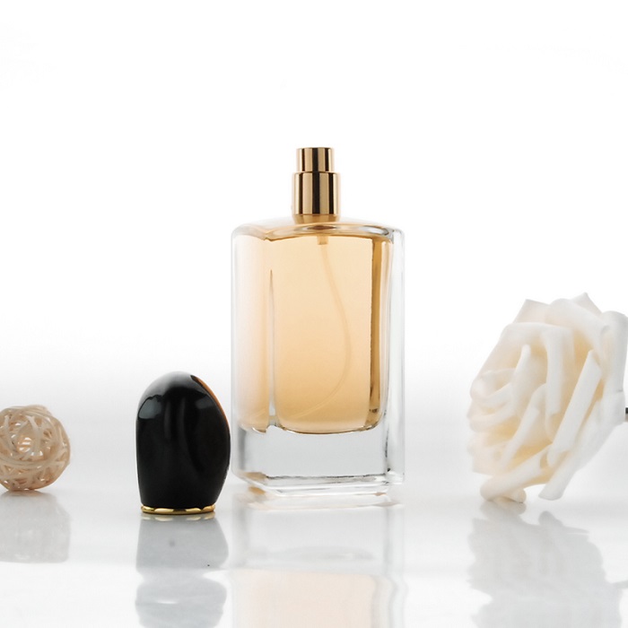 El gusto es una forma importante de identificar el perfume.