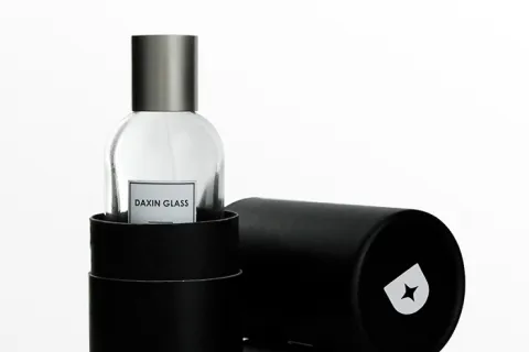 Bagaimana Anda mendesain parfum?