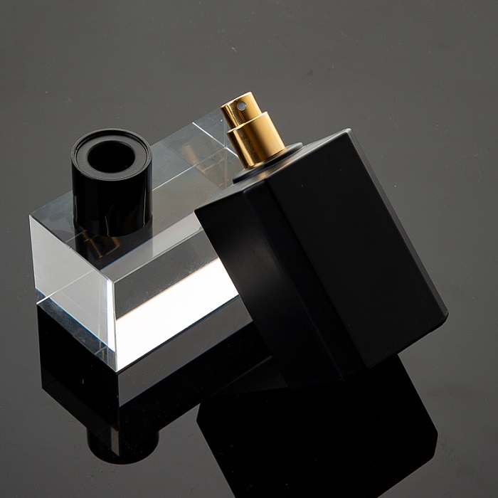¿Cómo mantener sus frascos de perfume como nuevos?