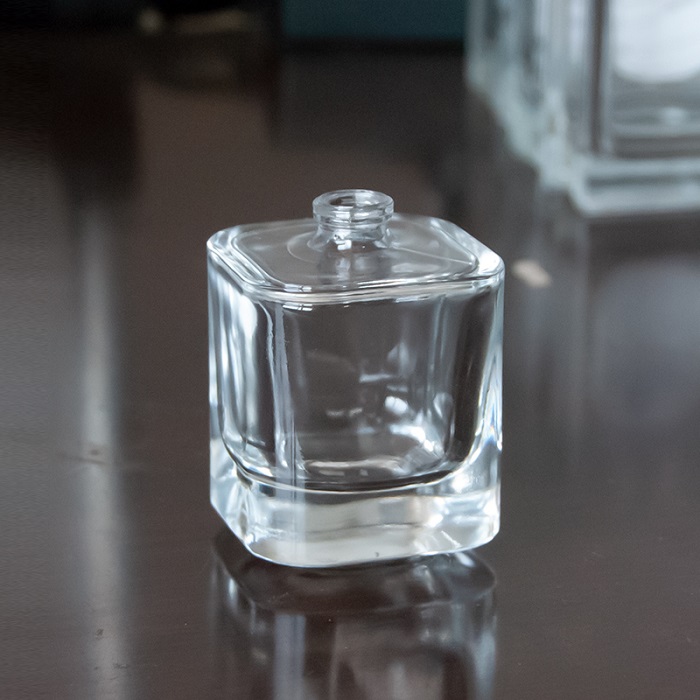 What kind of rubbish is the perfume bottle?