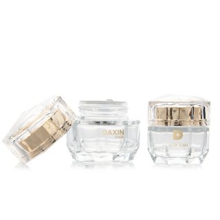 25g 40g 30ml 45ml 100ml 120ml Custom Logo Thick Bottom Lotion Bottle with Gold Cap