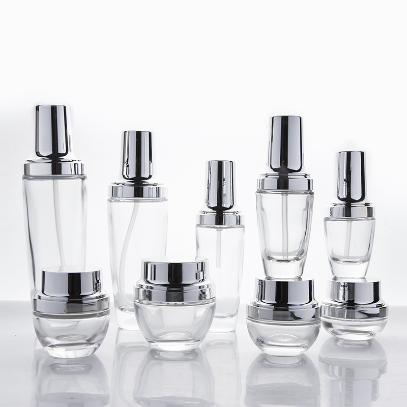 Flacons en verre à pompe pour lotion, de 25 ml, 35 ml, 50 ml, 100 ml et 130 ml.