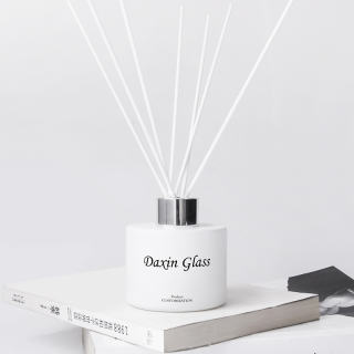 100ml Kosong Putih / Hitam Mewah Kaca Reed Aroma Diffuser Botol Grosir