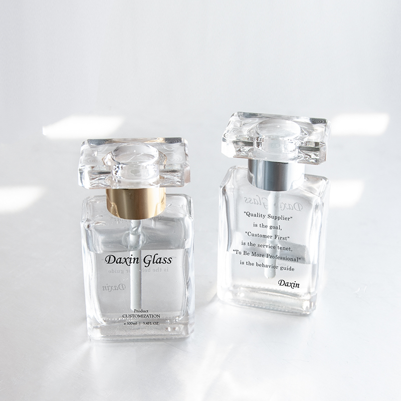 Botol Parfum Oud 15ml dengan Tongkat Kaca