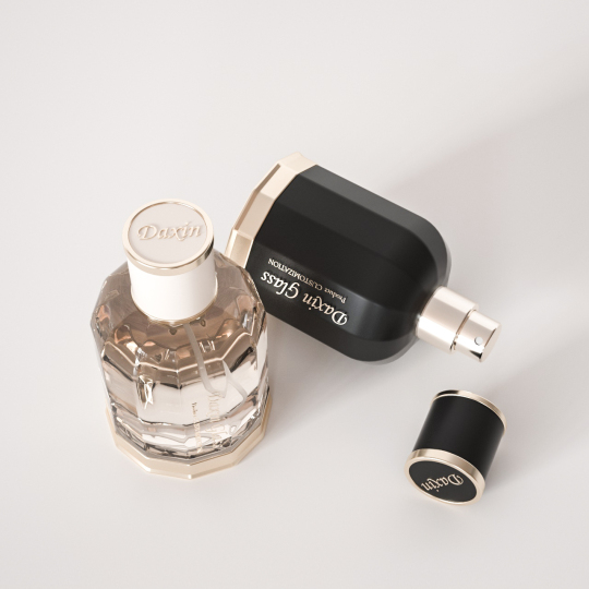 Botol Semprot Penyemprot Parfum Bening dan Hitam 50ml