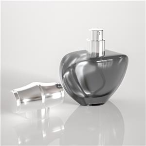 Heart-shaped Black Glass 100ml Perfume Bottle