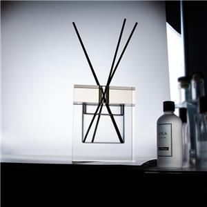 100ml Clear Square Unique Diffuser Bottle