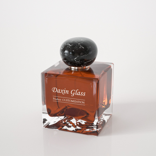 Botol Parfum Persegi 100ml dengan Tutup Bulat