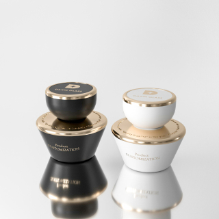 Botol Parfum Kosmetik Bentuk Kerucut Hitam Putih 30ml