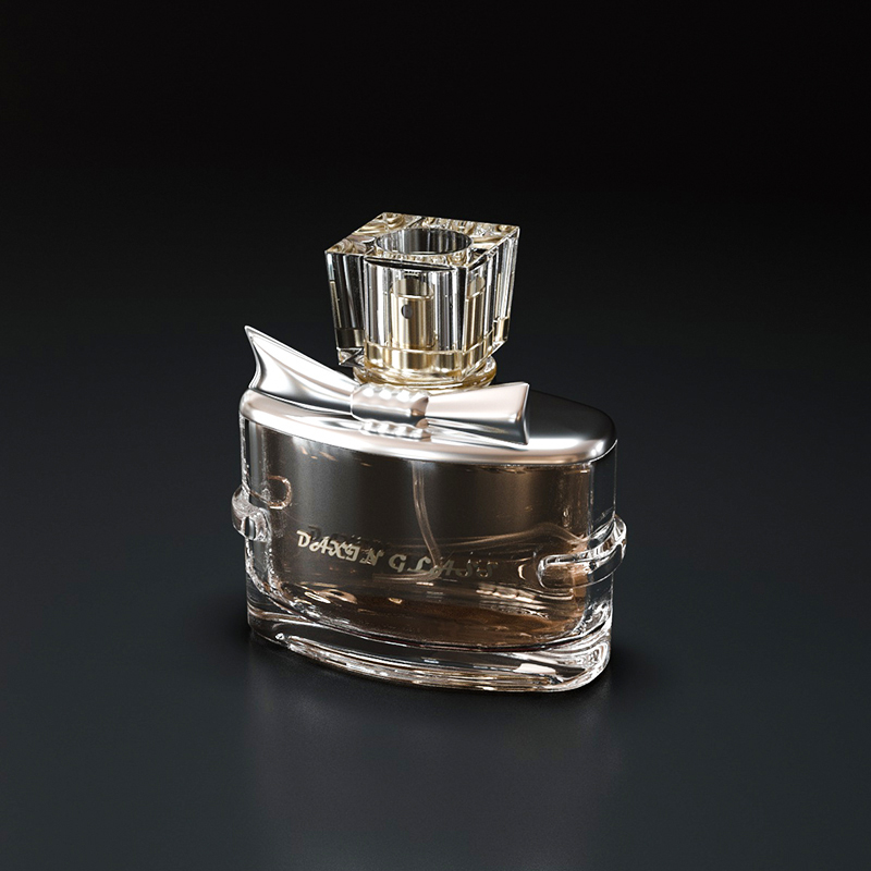 زجاجة عطر سعة 30 مل مزودة بغطاء فضي على شكل فيونكة