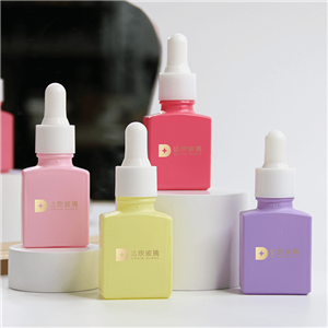 15ml 서리로 덥은 무지개 색깔 점적기 유리 사각 정유 병