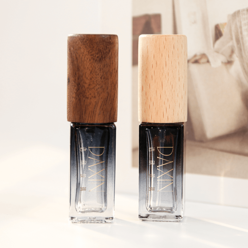 Quadratischer Parfümflakon aus Glas mit Holzverschluss, 5 ml, 10 ml