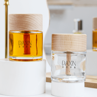 Botol Kaca Kemasan Diffuser Buluh Kosong Kustom dengan Tutup Tutup Kayu