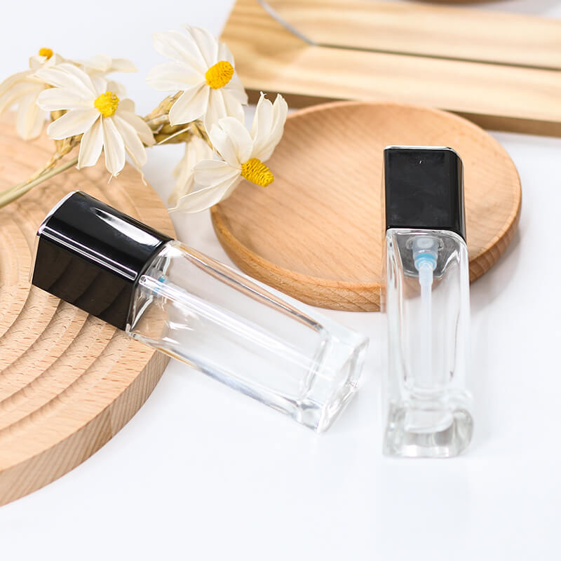 Botol Lotion Serum 30ml Botol Kaca Kosong untuk Alas Bedak Cair dengan Pompa untuk Perjalanan