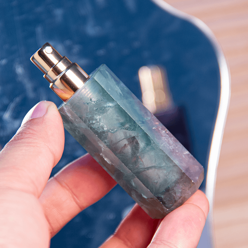 Perfume de viaje de 8 ml con forma de frasco pulverizador de rosca, de mármol y jade con piedras preciosas de cristal.