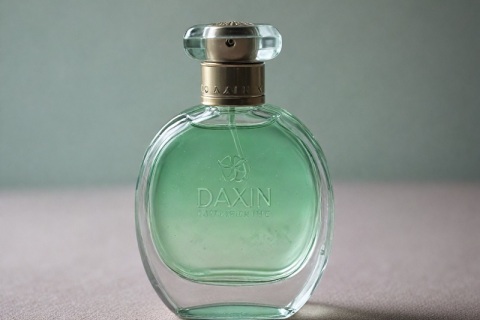 100ml 향수병은 얼마나 큽니까?