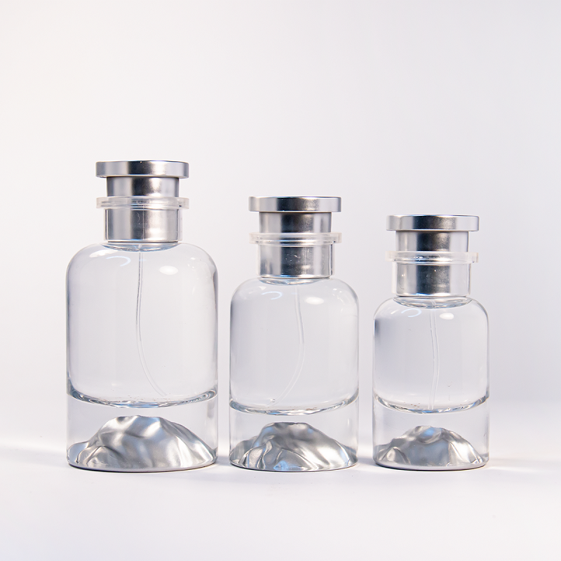 Botol Semprot Parfum Kaca Bulat Perak dengan Alas Tebal Motif Gunung Salju dan Konektor Bayonet