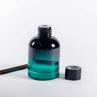 Penjualan Terlaris 110ml 150ml Botol Kaca Emas Tongkat Penyegar Udara Botol Kaca Parfum