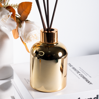 Penjualan Terlaris 110ml 150ml Botol Kaca Emas Tongkat Penyegar Udara Botol Kaca Parfum