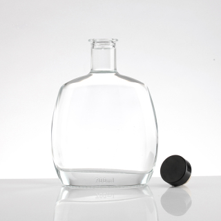 700ml Shoter High Quality Clear Glass Vodka Bottle with Black Cork