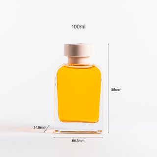 Simple Design 100ml 150ml Diffuser Glass bottle with sliding shoulder