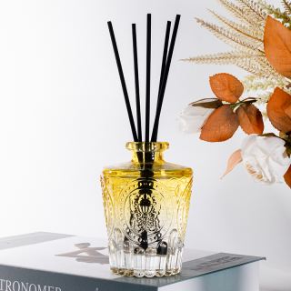 130ml Vintage Embossed Decorative Flower Glass Reed Diffuser Bottle