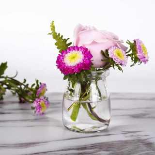 Heißer Verkauf 3,4 oz klare Geschenkgläser aus Glas mit Korkdeckel