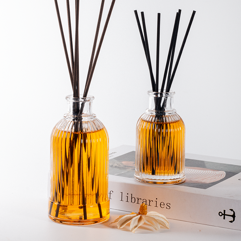 Home Atmosphere Refillable Usable Wholesale Hot Selling Supply Luxury Empty Decorative Glass Diffuser Bottle