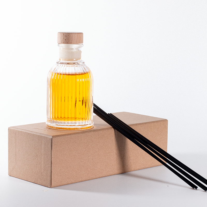 Home Atmosphere Refillable Usable Wholesale Hot Selling Supply Luxury Empty Decorative Glass Diffuser Bottle