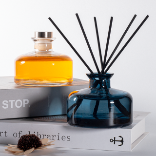 Bouteille en verre vide pour diffuseur d'arômes de luxe classique pour décoration d'intérieur
