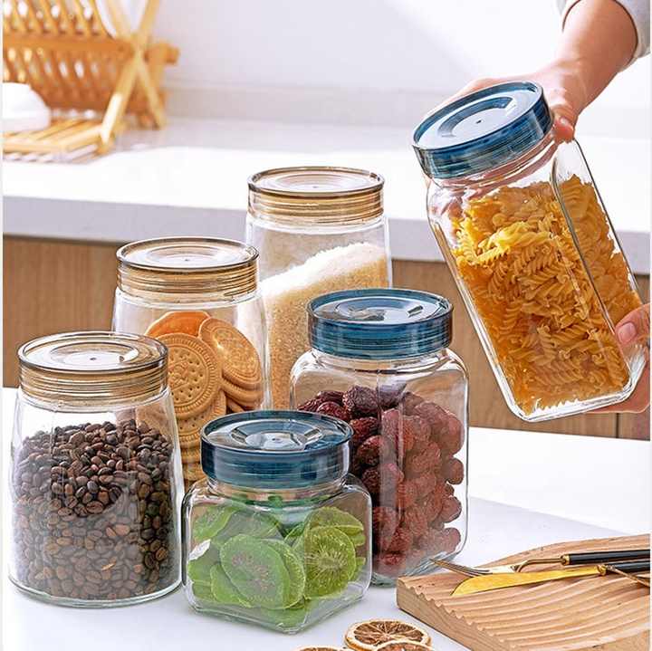 Tarro de especias de vidrio transparente con tapa de plástico de silicona hermética