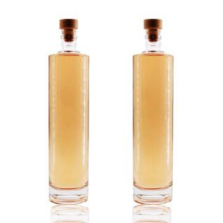 Venta caliente Botella de licor de vidrio redonda de hombro plano de 530 ml sin tapas