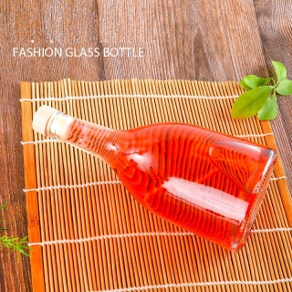 Bouteille de vin scellée en verre transparent de 13 oz avec bouchon en polymère