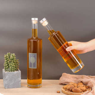 Clear 500 750ml Round Vodka Mead Brandy Liquor Glass Bottles With Cork Lid