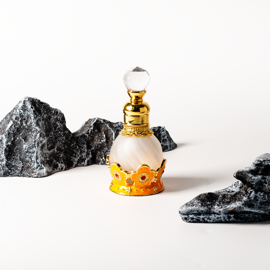 Flaconi di oli essenziali di profumo arabo in lega di metallo dorato da 15 ml con design floreale