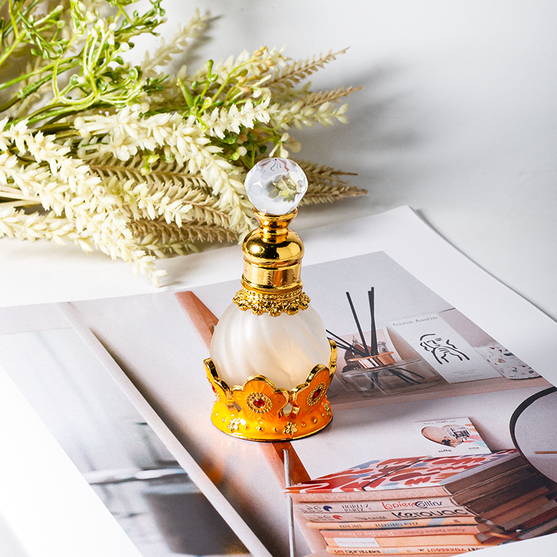 Botol Minyak Esensial Parfum Arab Paduan Logam Emas 15ml dengan Desain Bunga