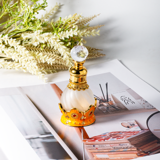 Botol Parfum Minyak Esensial Arab Paduan Logam Emas Desain Bunga 15ml