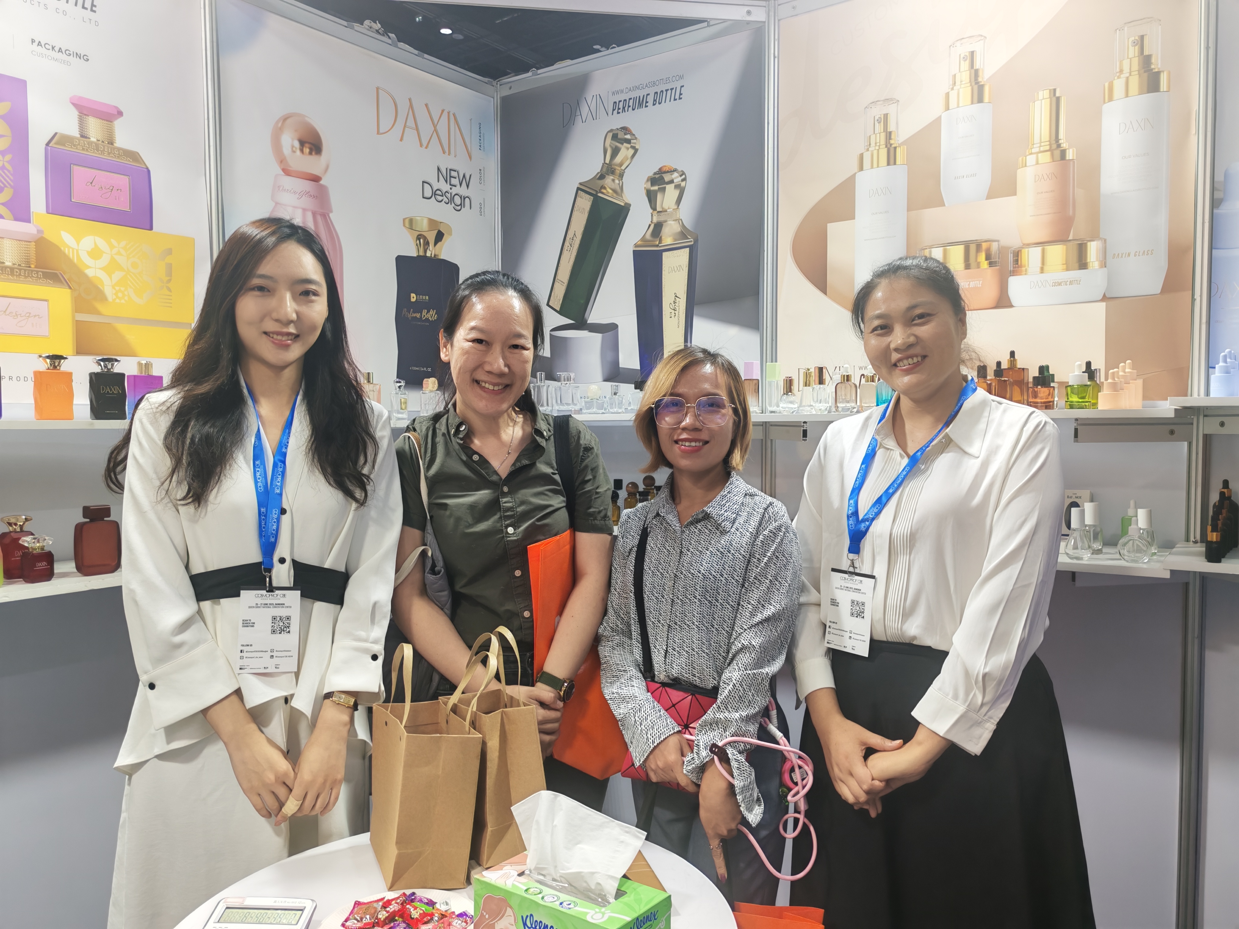 De la artesanía a la innovación: Daxin Glass destaca en COSMOPROF ASEAN Bangkok 2025