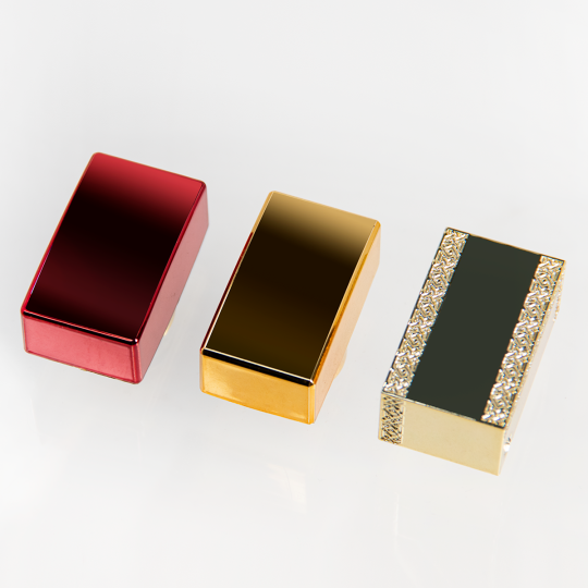 Tappo per bottiglia di profumo di lusso personalizzato, coperchio per bottiglia di profumo di alta qualità con coperchio per profumo lucido di colore rosa