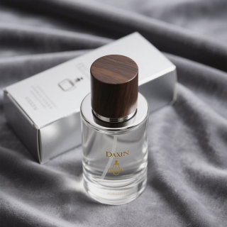 Botol Parfum Mewah Bulat 50ml Isi Ulang Botol Parfum Atomizer Perjalanan dengan Kemasan Kotak