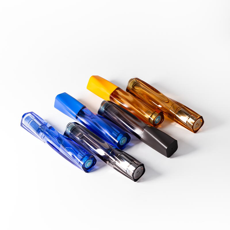 Botol Semprot Parfum Kosong Transparan 8ml Anti Bocor Bentuk Tidak Beraturan dengan Mekanisme Tarik Keluar dari Bawah