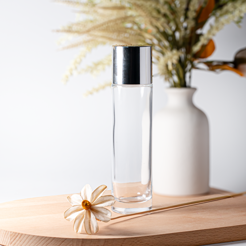 Botol Kaca 130ml Botol Kosmetik Kaca dengan Tutup Ulir, Pasokan Langsung dari Pabrik