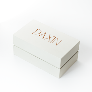 Прямоугольный флакон для духов 50 мл без откидной крышки, магнитная коробка и упаковка из ЭВА.