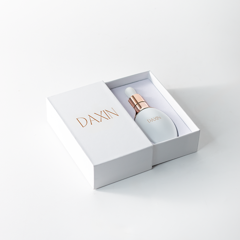 White Luxury Glass Bottle Lotion Pump