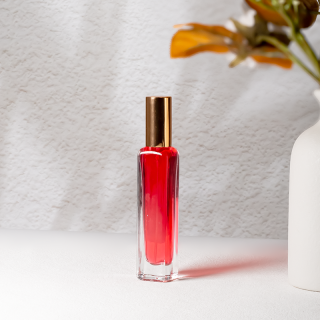 Flacon vaporisateur cosmétique en verre de qualité supérieure, 10 ml et 13 ml, flacons vides portables avec pompe de fermeture.