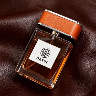 Fine Mist Atomizer Rectangle 50ml Empty Perfume Fragrance Bottle with Wood Caps