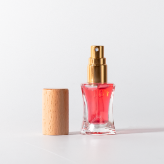 Flacone spray per profumo delicato di lusso da 5 ml, flacone in vetro a nebbia fine da 6 ml in confezione regalo