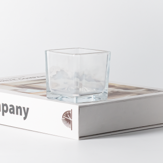 Barattoli per candele in vetro trasparente di forma quadrata da 70 ml e 315 ml con coperchio in legno per la decorazione della casa