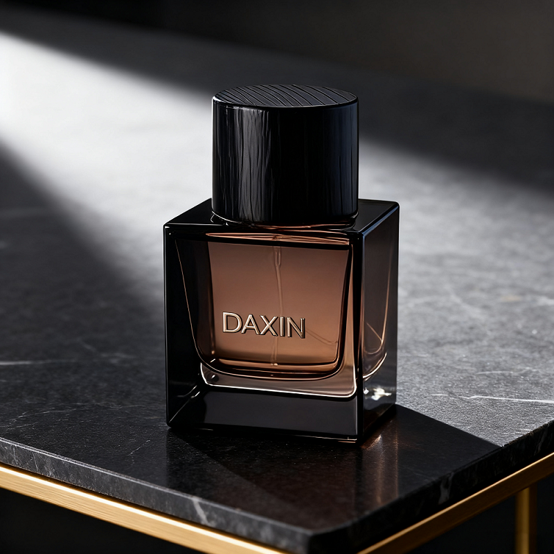 Flacon de parfum carré haut de gamme au style moderne, 100 ml ou 50 ml, avec coffret et bouchon en bois